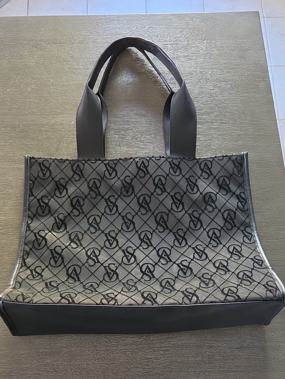 VS Mongram Tote Velvet Mesh Bag With Snap
